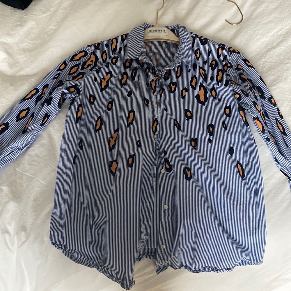 Leopard collard button up